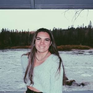 Meet your Posher, Marianne